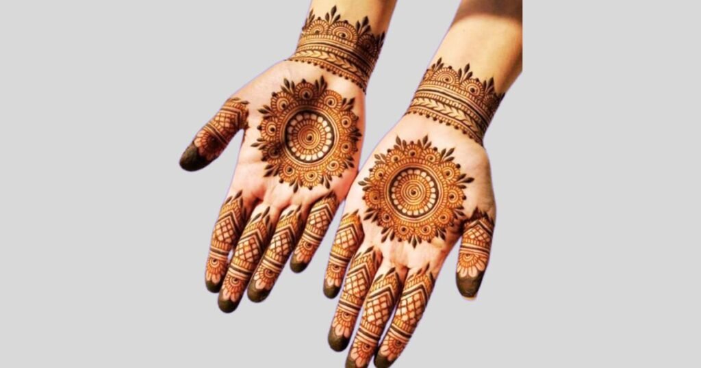 modern royal front hand mehndi design