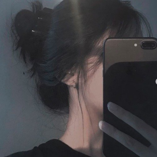 aesthetic girl pic