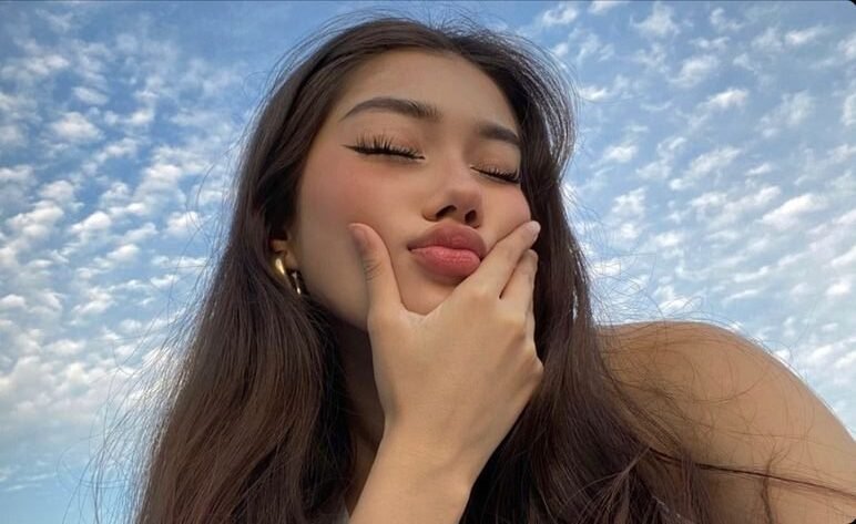 cute girl pic